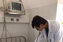 Bác sĩ cứu sống bệnh nhân nước ngoài bị nhồi máu cơ tim cấp