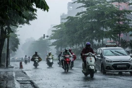 Thời tiết ngày 29/4: Bắc bộ mưa rào, Nam bộ nắng nóng 35-36 độ