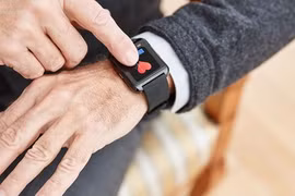 Smartwatch bị khai tử hơn 10 năm bất ngờ tái xuất ấn tượng 