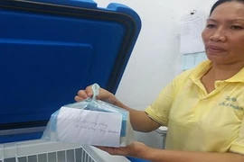 Vụ bé 3 tháng tuổi tử vong: Dừng tiêm lô vắc-xin Quinvaxem