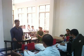 Toà bác đơn xin lại nửa xe ô tô của vợ Nguyễn Mạnh Tường