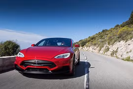 Tesla Model S sắp có hệ thống tự lái Auto Pilot 