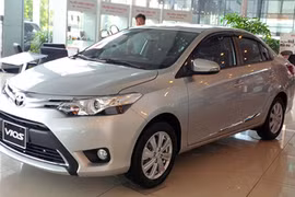 Vừa giảm giá, Vios và Altis tiếp tục có khuyến mãi "khủng"