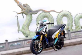 Xe ga Honda SH 150i "độ khủng" của dân chơi Hà thành