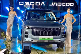 Jaecoo J7 PHEV (SHS) tại Việt Nam "ăn xăng" chỉ 0,52L xăng/100km