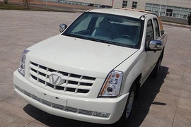 Xế hộp Trung Quốc “nhái trắng trợn” Cadillac Escalade