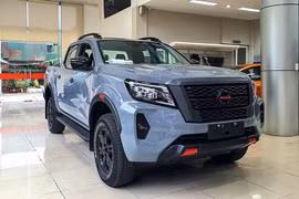 Nissan Navara 2022 chuẩn khí thải Euro 5 từ 945 triệu tại Việt Nam