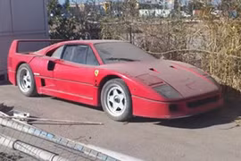 Tìm thấy xe Ferrari F40 của con trai cố Tổng thống Sadam Hussein 