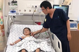 TP.HCM: Phát hiện gần 1kg tóc trong dạ dày bé gái 6 tuổi