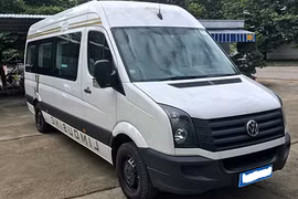 Chuyên cơ mặt đất Volkswagen Crafter giá 4 tỷ tại Việt Nam