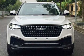 Xe "Tàu" Zoyte Z8 giống Land Rover giá chỉ 728 triệu tại VN