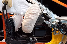 ​Nissan triệu hồi 3,5 triệu xe dính lỗi túi khí 