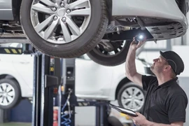 Phí sửa ôtô điện cao hơn so với xe sử dụng động cơ đốt trong