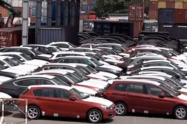 Hải quan bác trị giá ôtô nhập khẩu của GM Việt Nam