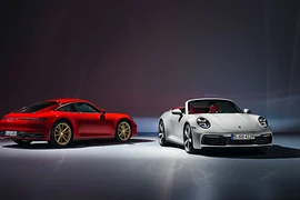 Porsche ra mắt 911 Carrera Coupe/Convertible từ 2,26 tỷ đồng