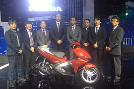 Những điểm mới trên Honda Air Blade 2016 tại Việt Nam