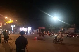 Bò ‘điên’ đại náo trên phố, húc nhiều người bị thương ở Thủ Dầu Một