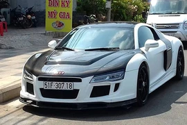 Siêu xe Ferrari 458 Italia và Audi R8 “phượt” Vũng Tàu