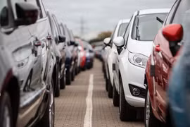 Loạt ôtô nhập khẩu đang đại hạ giá tại Việt Nam