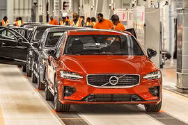 Volvo triệu hồi hơn nửa triệu xe trên toàn thế giới