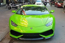 Dân chơi Hải Phòng tậu siêu xe Lamborghini Huracan 16 tỷ 