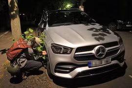 Hơn 10.000 ôtô bị xì lốp trong chiến dịch chống biến đổi khí hậu