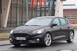 Ford Focus ST 2019 lộ diện, giá dự kiến 835 triệu đồng