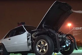 Điểm danh 10 mẫu xe nhanh nhất thời đại 