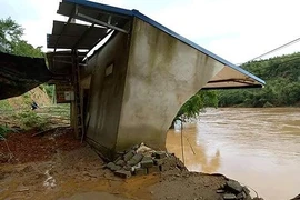 Mưa lũ tại Thanh Hóa khiến 14 người chết và mất tích