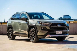 Toyota cân nhắc sản xuất RAV4 2026 tại Mỹ do thuế