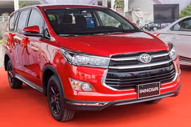 Xe Toyota Innova giảm giá 75 triệu đồng tại Việt Nam