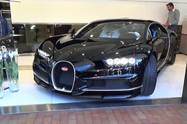 Siêu xe Bugatti Chiron trị giá 60 tỷ đến Monaco