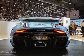 Siêu xe 51,35 tỷ Koenigsegg lần đầu tiên cất cao "tiếng hát"