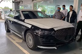 "Đập thùng" xe sang Genesis G90 hơn 3,5 tỷ đồng tại Việt Nam