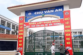 Hà Nội: Phát hiện 35kg thịt gà thối vào trường tiểu học Chu Văn An