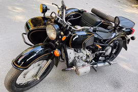 “Xế nổ” Ural Sidecar chạy 15 năm, bán 425 triệu ở Hà thành