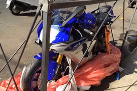 Siêu môtô YZF-R1 2015 về Việt Nam có giá gần 700 triệu đồng 