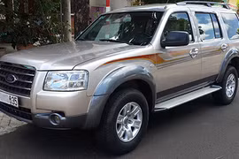 Triệu hồi hơn 1000 xe Ford Everest, Focus tại Việt Nam