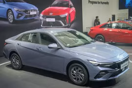 Hyundai Elantra 2025 từ 485 triệu sắp về Việt Nam, có bản hybrid?