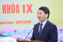 Cấm tặng quà Tết, lãnh đạo không tự giác khó làm được