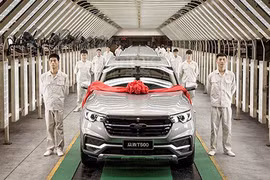 Xe “Tàu” Zotye T500 đẹp long lanh giá chỉ 271 triệu đồng