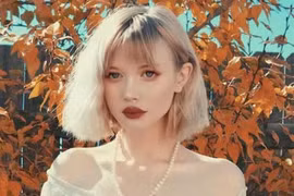 Sự thật sau gương mặt xinh như búp bê của thiếu nữ 17 tuổi nổi tiếng mạng xã hội