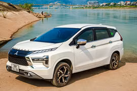 Mitsubishi Xpander bán gần 3000 xe tại Việt Nam, "đá bay" Toyota Veloz