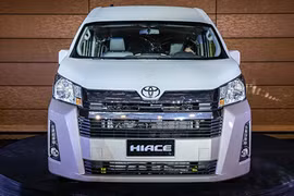 Xe Van Toyota Hiace 2019 mới "chốt giá" từ 874 triệu đồng