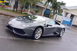 Siêu bò “giảm giá” 13,5 tỷ đã có mặt tại Sài Gòn