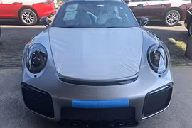 "Đập thùng" Porsche 911 GT2 RS gần 20 tỷ tại Sài Gòn