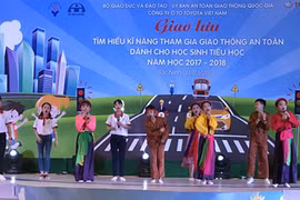 Toyota 12 năm đồng hành cùng trẻ em Việt học ATGT