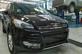 Ford Escape mới tại Việt Nam giá 1,2 tỷ là bản 2014 