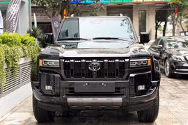Lý do Toyota Land Cruiser Prado 2025 bạc tỷ, kênh giá vẫn đắt khách?