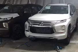 Cận cảnh Mitsubishi Pajero Sport 2020 mới vừa về Việt Nam